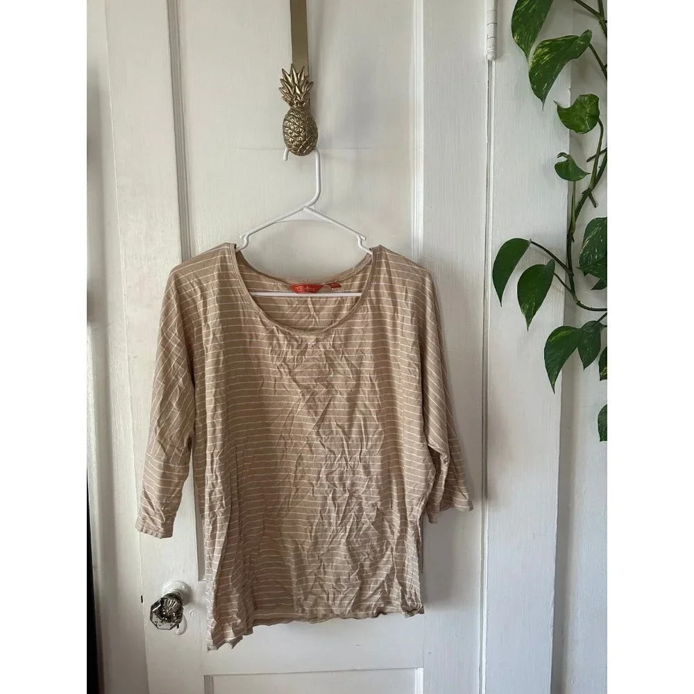Relax Tommy Bahamas Women’s size large Top